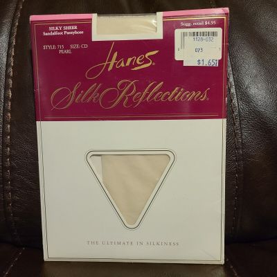 Hanes Silk Reflections Silky Sheer Control Top Pantyhose Pearl White Size CD New