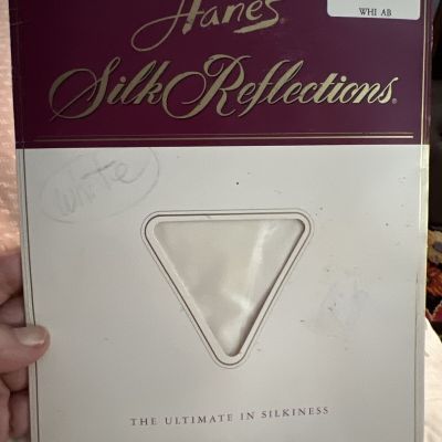 Hanes Silk Reflections SILKY SHEER Size AB - White Control Top Pantyhose