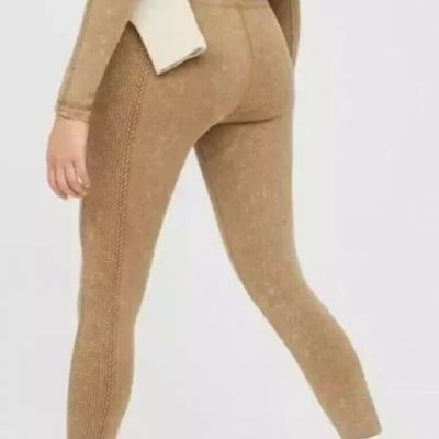 NWT Offline By Aerie High rise Seamless 7/8 Leggings Mustard Yellow Size Small S