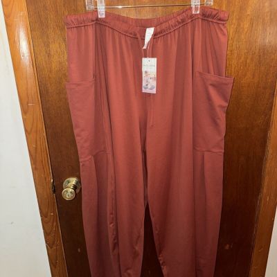 NWT Halara Women’s Dark Orange Flowy Leggings Size 2X