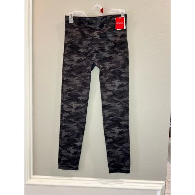 SPANX NWT High Waist Black Camo Seamless Look-At-Me Now Leggings Sz 1X