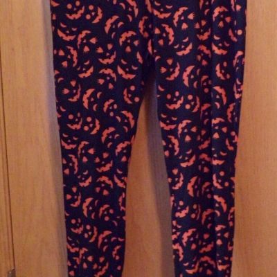 Women's HALLOWEEN Leggings~PUMPKIN Face  Leggings~Women's PLUS Sizes~NEW w/tags