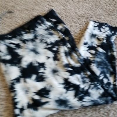 Torrid Size 6 (6XL) Blue & White Tie-Dye Dream Fleece Lounge Pants Jogger.   C22