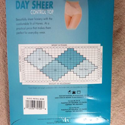 3 prs - Hanes too Day Sheer Pantyhose / Size CD / White + Little Color /#311