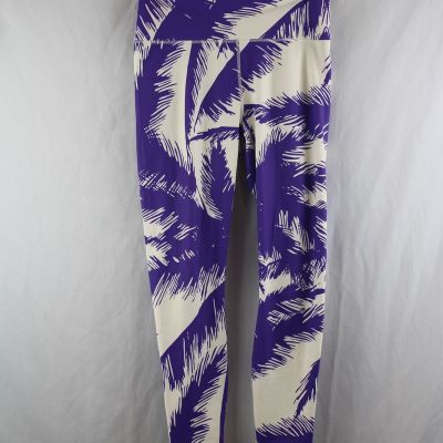 Fabletics Women's Purple/White Tropical Leaf Ankle legging SZ M