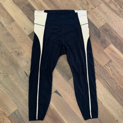 Nike Yoga Luxe NWT Black Tan Training Athletic Leggings Size 2X