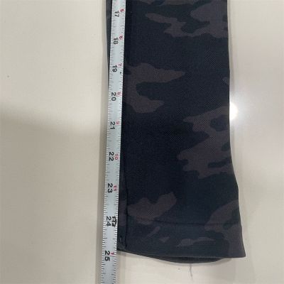 Spanx Look at Me Now Seamless Leggings Black Camo Women's Size L High-Rise