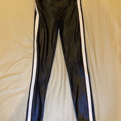 Spanx stretch Pants Black/w/Beige Stripe M