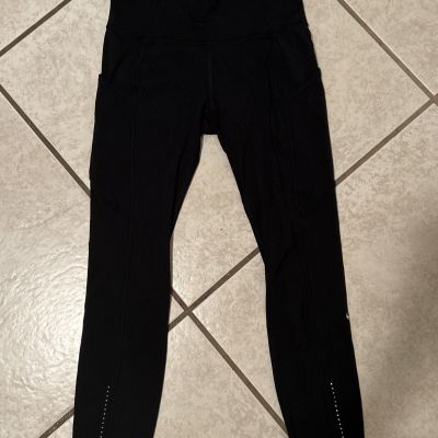 Lululemon Crop Leggings Black 23