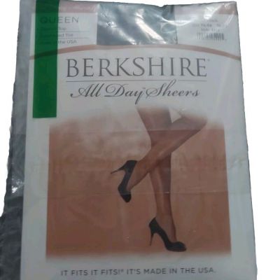 Berkshire All Day Sheers Control Top Black Pantyhose Queen Size 5X-6X
