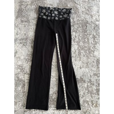 No Boundaries Womens Legging Pants Black White Snowflake Stretch Cotton Blend M