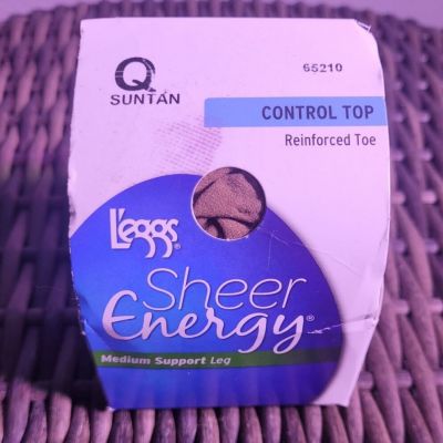 LEGGS Control Top Reinforced Toe Medium Support Hosiery Suntan Queen Size Nylons