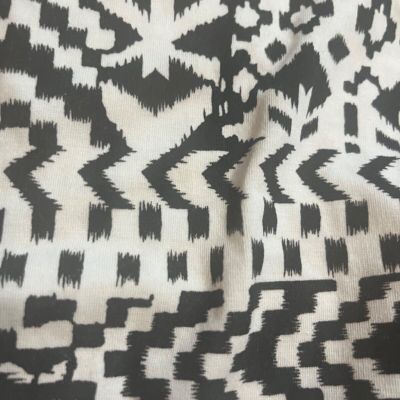 Medium LOVE CULTURE Black and White Tribal Aztec Print Leggings