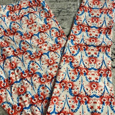 NWT LuLaRoe Tall & Curvy Leggings Red & Blue Fireworks on White background