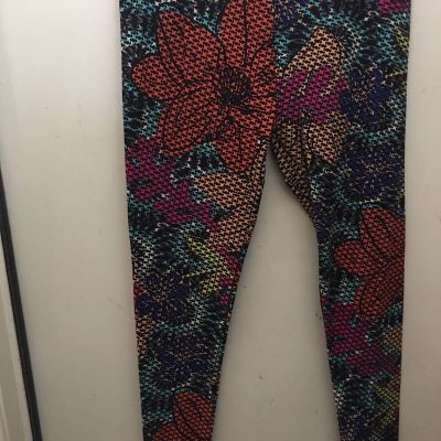 Lularoe T/C Leggings with Dotted Flower Design