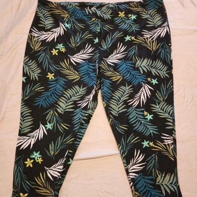 Terra And Sky Plus Size 3x Black Tropical Capri Leggings