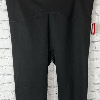 NWT SPANX Women’s Black Active Knee Leggings Size 3X $78.00