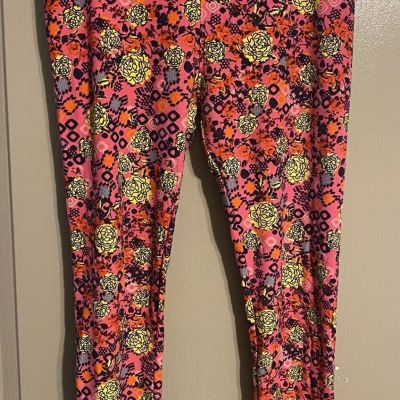 LulaRoe Leggings Woman’s One Size Pink Yellow Floral Print OS