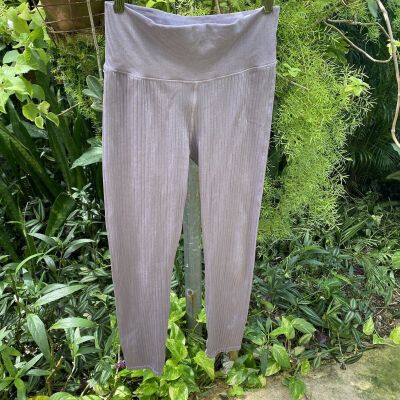 Good American Chunky Ribbed Leggings Size 3/4 dusty Violet