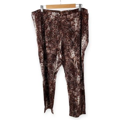 Women with Control snake print leggings Size 2X