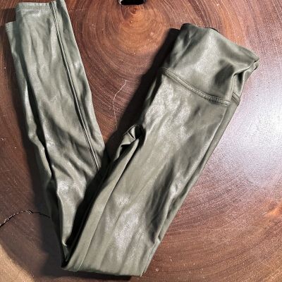 SPANX Faux Leather Shiny LEGGINGS 2437 Dark Olive Green Size Small Shaping