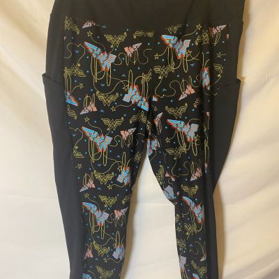 Torrid Wonder Woman Leggings Pants Plus Size 4 4X Pockets Rare Stretch Crop