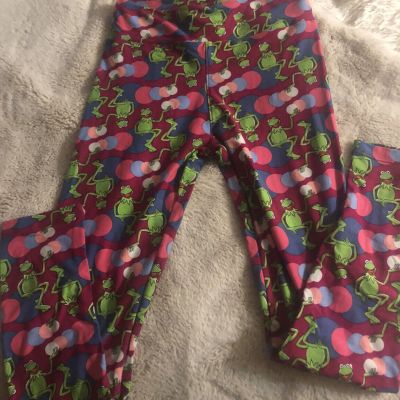 LuLaRoe OS Leggings Pants Pajamas Waist 24” inseam 25” New Kermit The Frog