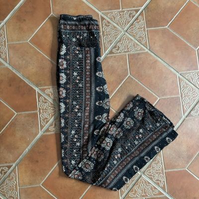 ShoSho Mandala Pattern Boho Hippie Style Bell Bottom Leggings Size M