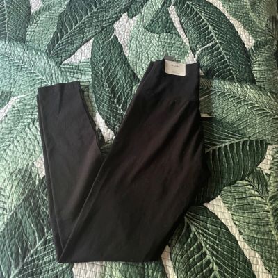 BRAND NEW AERIE BLACK LEGGINGS SZ SMALL