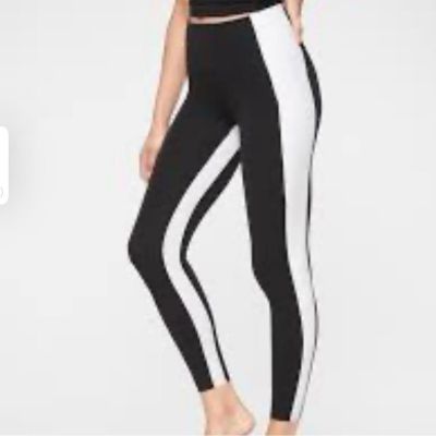 Athleta leggings black / white striped size small yin 7/8 tight by powervita