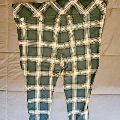 Women’s Plus Size Torrid Plaid Leggings Size 4 Green 44-46