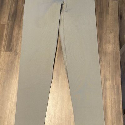 American Eagle Women’s Everything Legging 7/8 Length Light Green