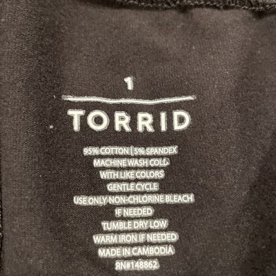 TORRID Premium Black Leggings Side Ladder Mesh Plus Size 1 (14-16)