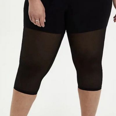 Torrid Black Mesh Pedal Pusher Cropped Capri Premium Leggings Size 5 (5X/28)