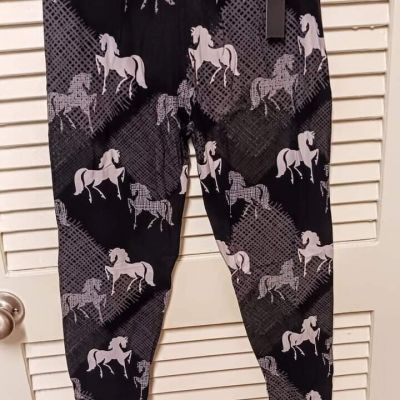 Womens Unique horse leggings Plus size fits  14 to 22