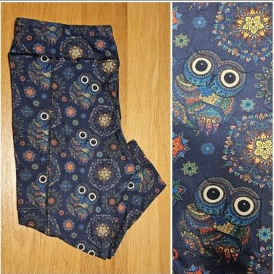 NWT BTS XL TC TC2 Capris Rainbow Owls Mandalas Floral Pocket Blue Capri Leggings