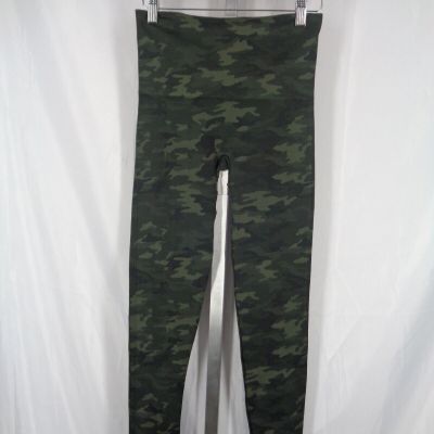 Spanx Green Camo Legging Size Medium