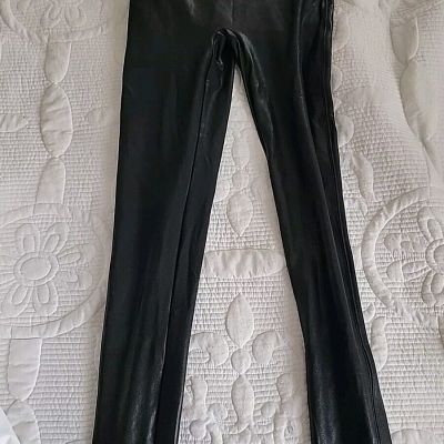 SPANX Leggings Medium Black Faux Leather Shiny High Rise Shaping Compress