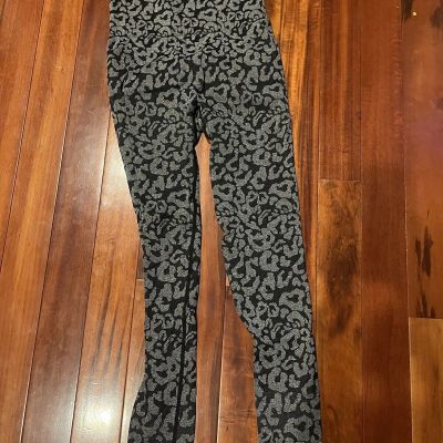 shein black and grey cheetah print leggings women’s size s