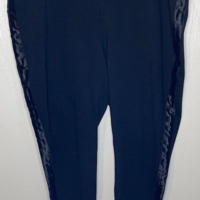 Torrid Black Leggings With Velour Line Down Legs. Size 2 (18/20) EUC!!