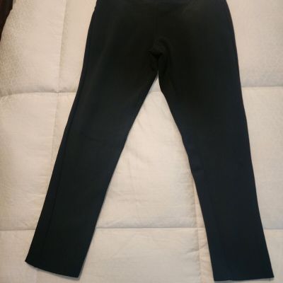 Lark +Grey Black Capri Leggings Petite Medium