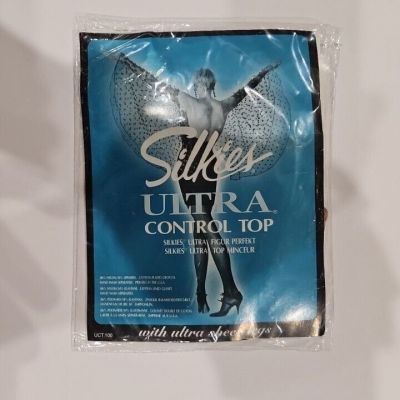 Silkies Ultra Control Top sheer Legs Queen Nude nylon tights. Size Large