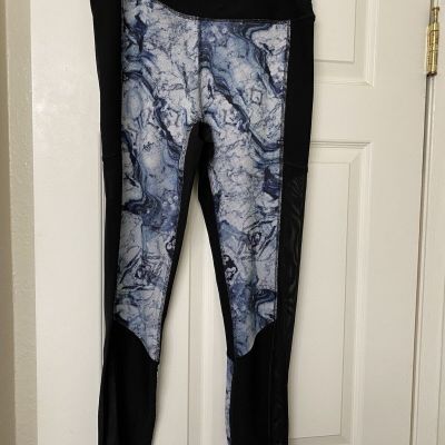 NEW NYL Women's Leggings black blue white  sheer on the sides.  NWOT Size Large