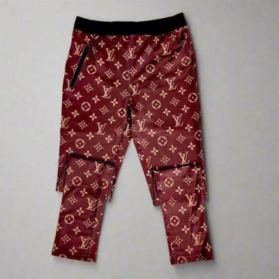 NWOT Louis Vuitton Yoga Pant Leggings with Pockets