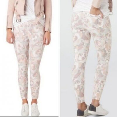 Spanx | Jean-ish Full Bloom Floral Ankle Leggings