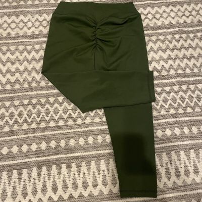 ABS2B Women’s Green Leggings, 3/4 Length, Size Medium, Ruched Buttocks