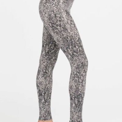 Spanx Faux Leather Snakeskin Leggings Shiny Size Small Stretchy Slimming
