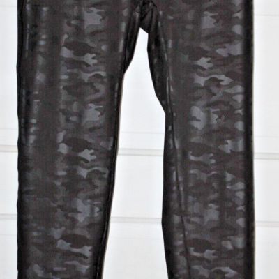 Camo Print Leggings Size Large STELLA LUCE Black Yoga Pants Workout Gym Running