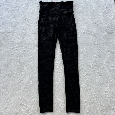 Spanx Black Matte Camo High Rise Leggings Size Small