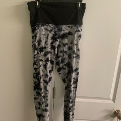 PINK Women's Gray/Black Tie Dye stretchy cotton Ankle Leggings sz M